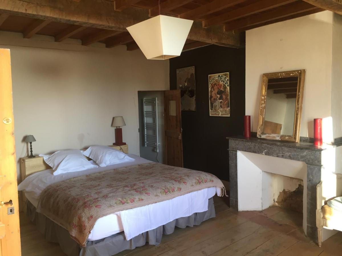Francon La Maison De Louis מראה חיצוני תמונה